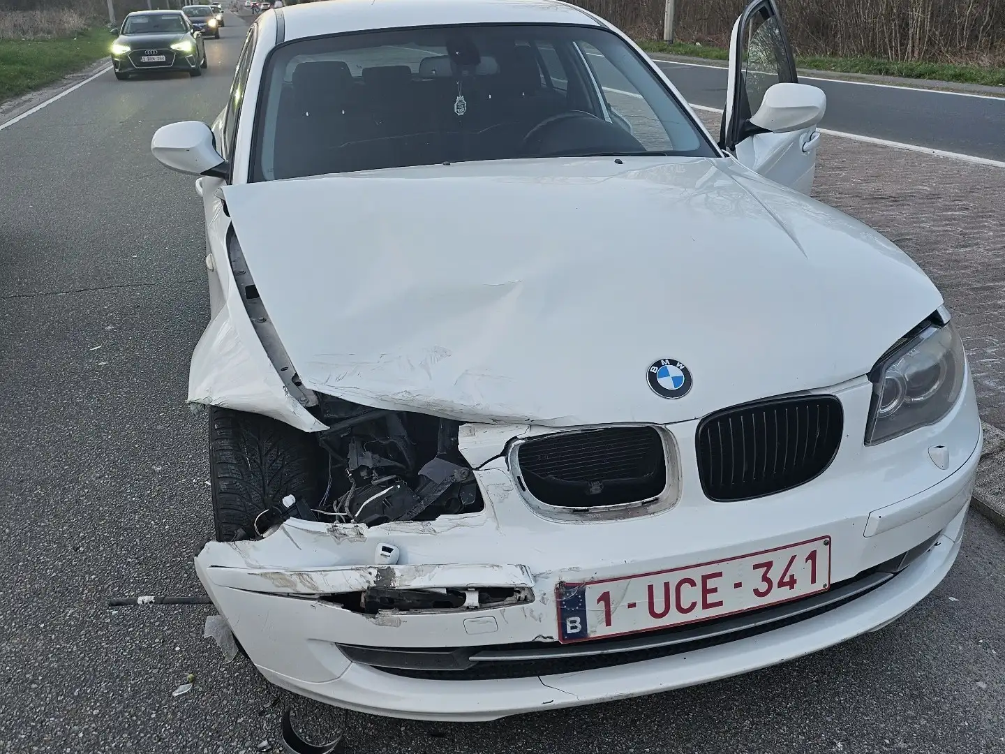 BMW 116 d Black & White - 1