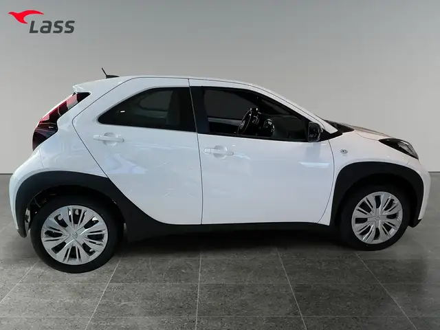 Toyota Aygo view 5