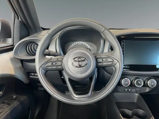 Toyota Aygo view 11