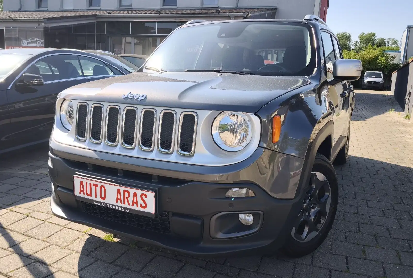 Jeep Renegade 1.4 Limited FWD /AHK Gris - 1