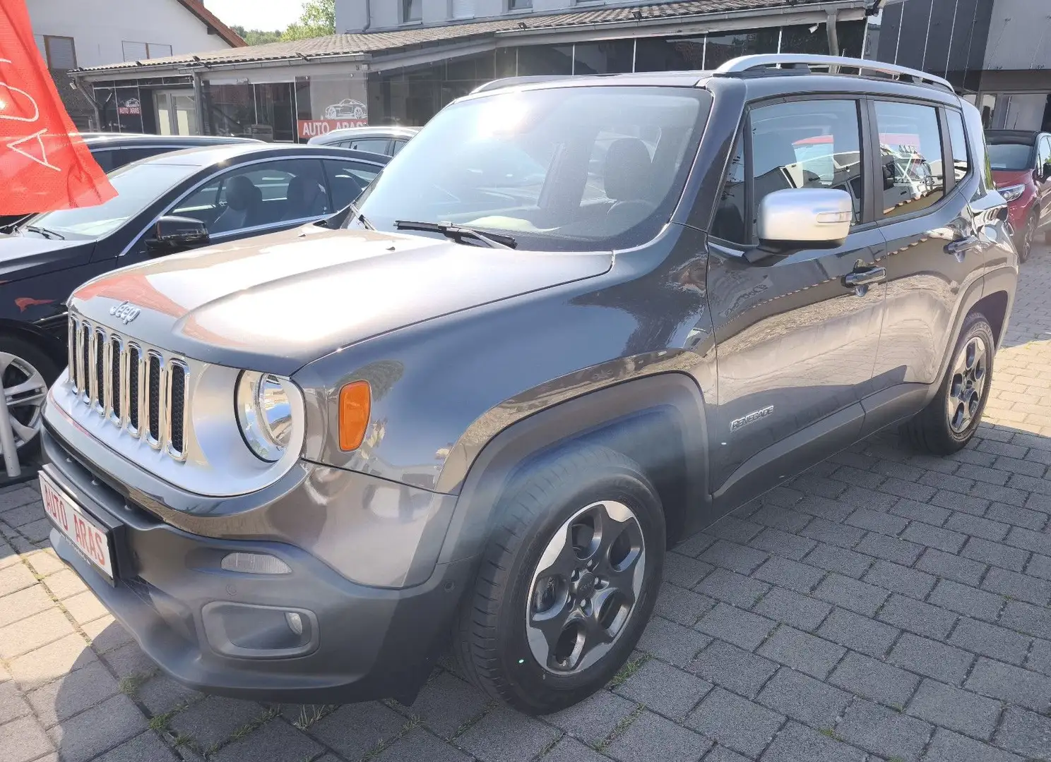 Jeep Renegade 1.4 Limited FWD /AHK Gris - 2
