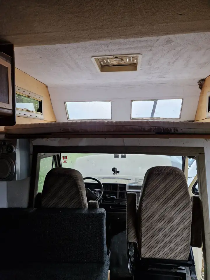 Peugeot Concorde Oldtimer Wohnmobil mit Fotovoltaik, foto 6