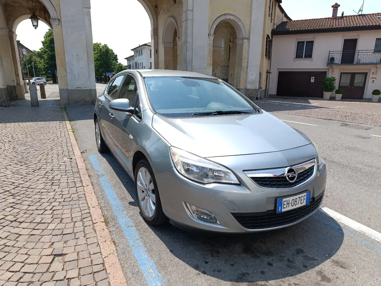 Opel Astra 5p 2.0 16v CDX, foto 7