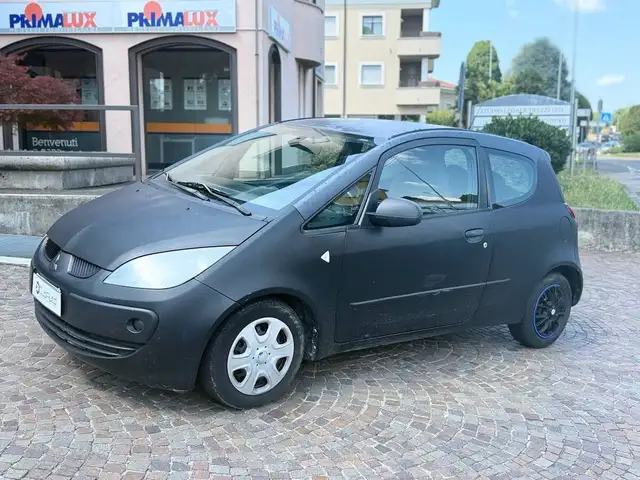 Mitsubishi Colt Colt 1.1 Inform Gpl 3p