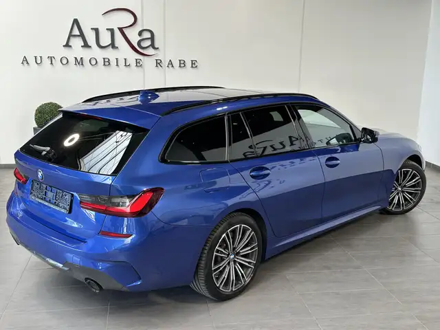 BMW 3 Series view 5