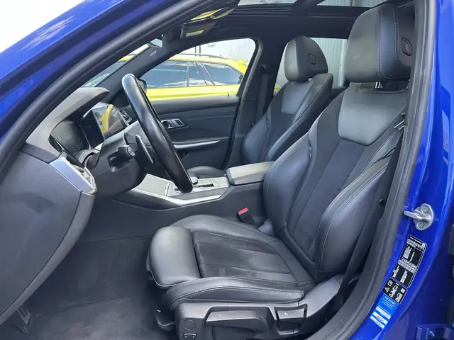 BMW 3 Series view 9