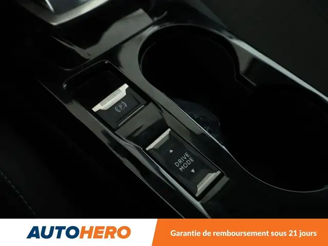 Peugeot 208 view 29