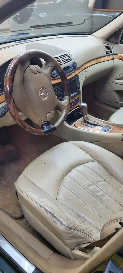 Mercedes-Benz E 320 T Avantg. 4MATIC Sp.Exterieur CDI Aut. Avantgarde Grün - 2