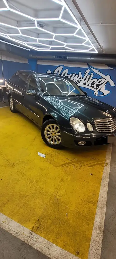 Mercedes-Benz E 320 T Avantg. 4MATIC Sp.Exterieur CDI Aut. Avantgarde Grün - 1