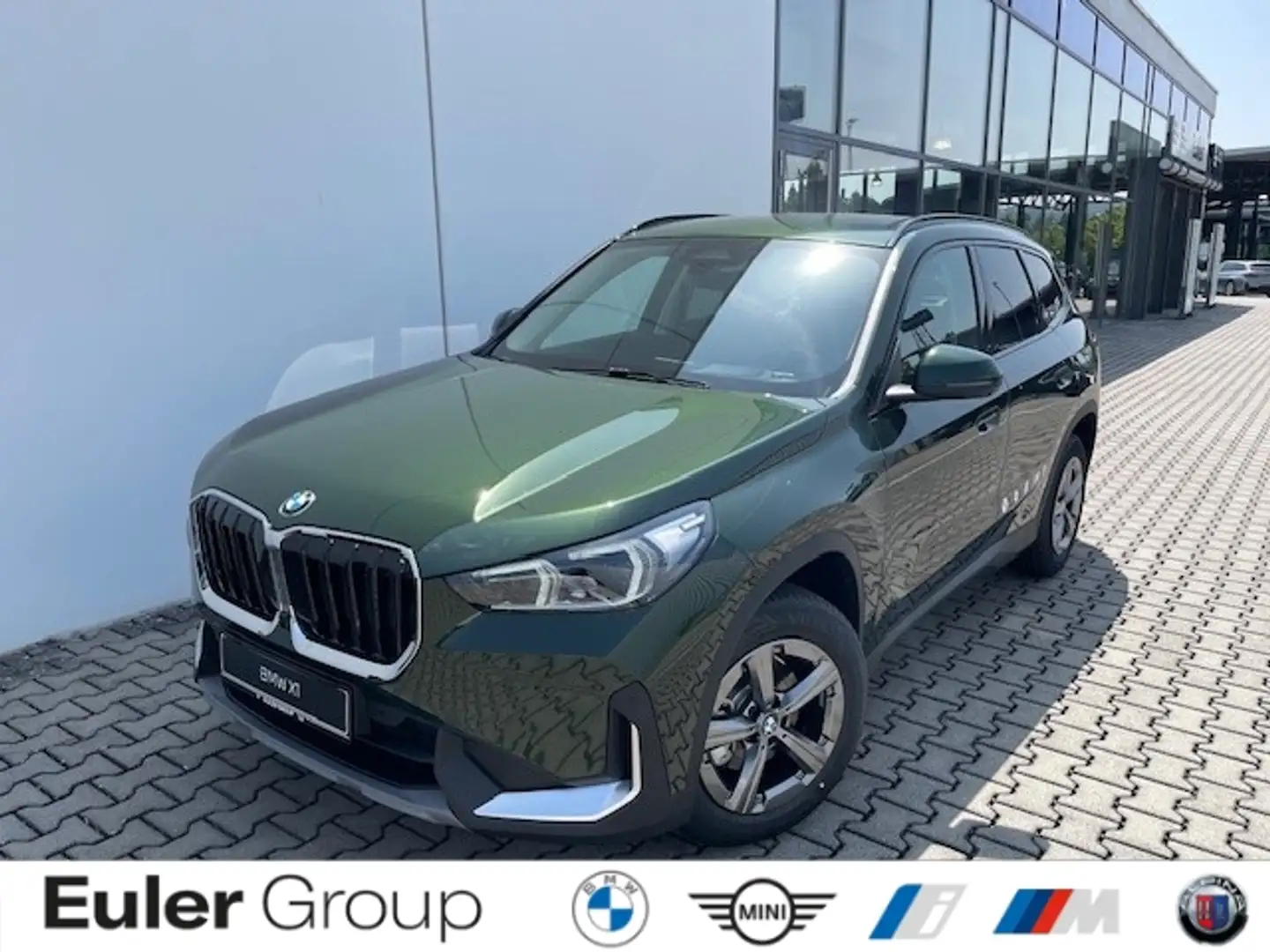 BMW X1 sDrive18i HUD AHK-klappbar AHK Navi Digitales Cock Grün - 1
