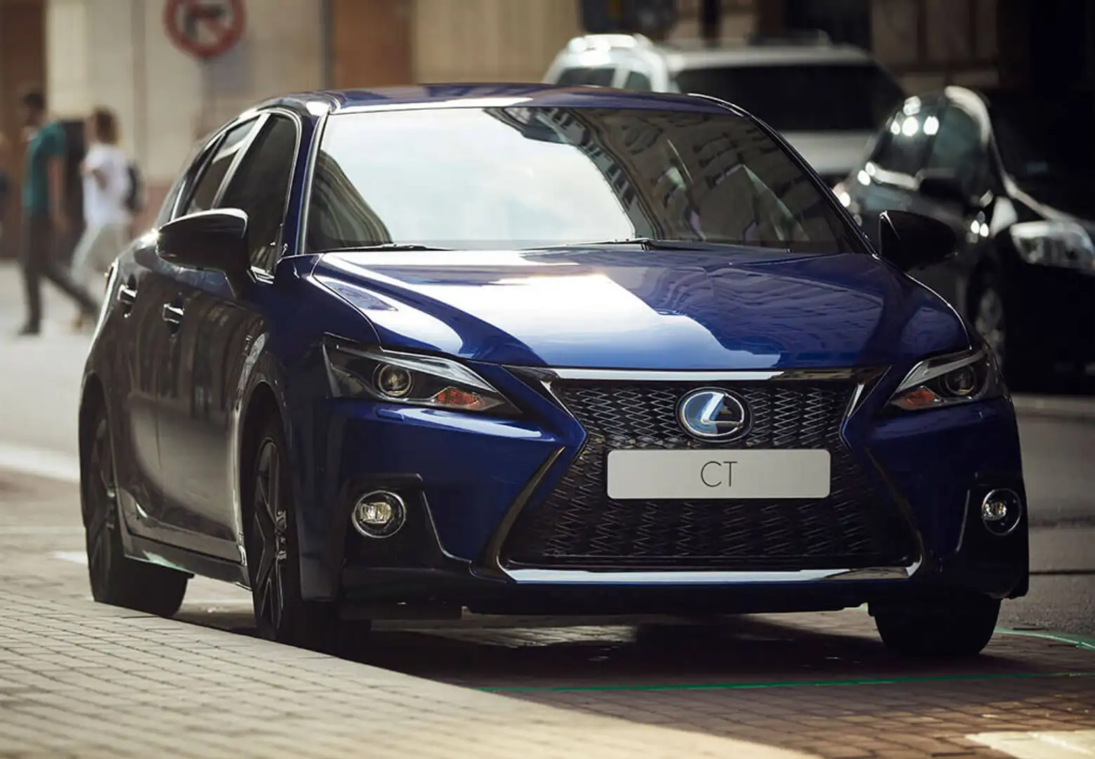 Lexus CT 200h Executive+Navibox Blau - 2