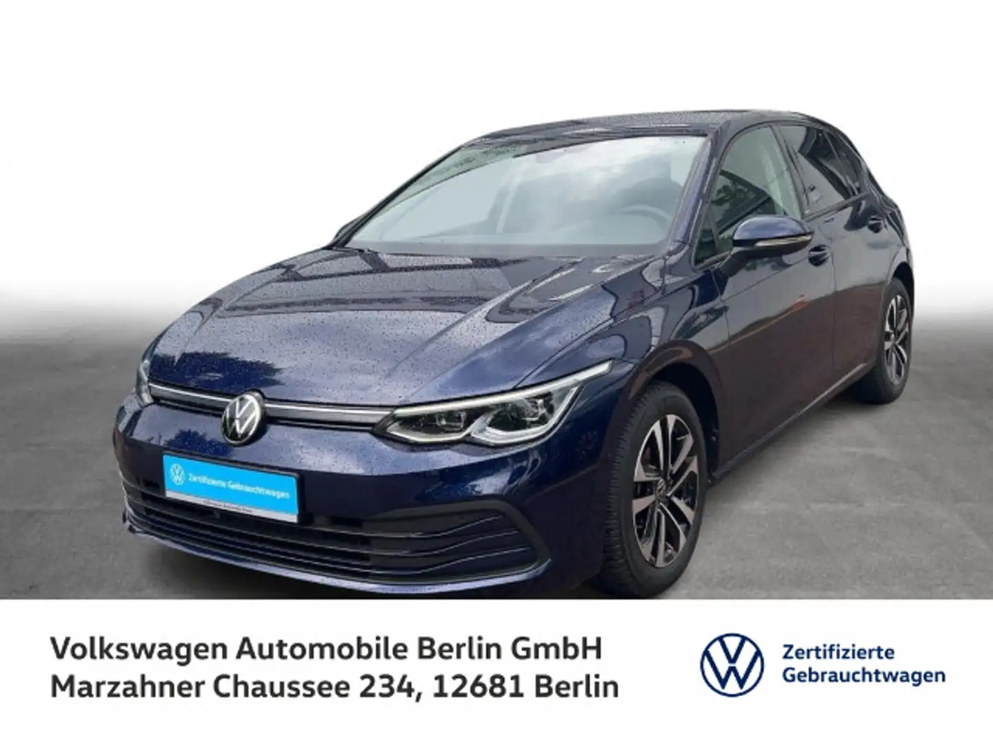 Volkswagen Golf VIII 1.0 eTSI DSG United Rear View Discover Blau - 1