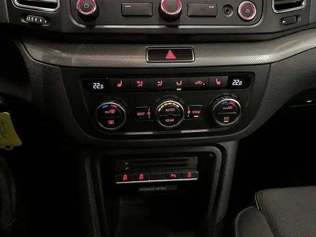 Volkswagen Sharan view 19