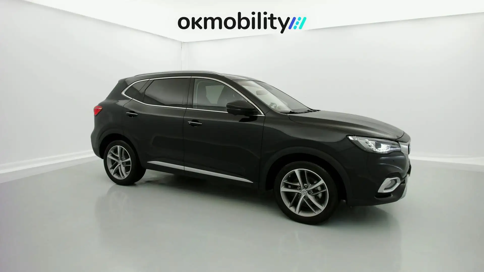 MG HS 1.5 T-GDI Comfort Schwarz - 2
