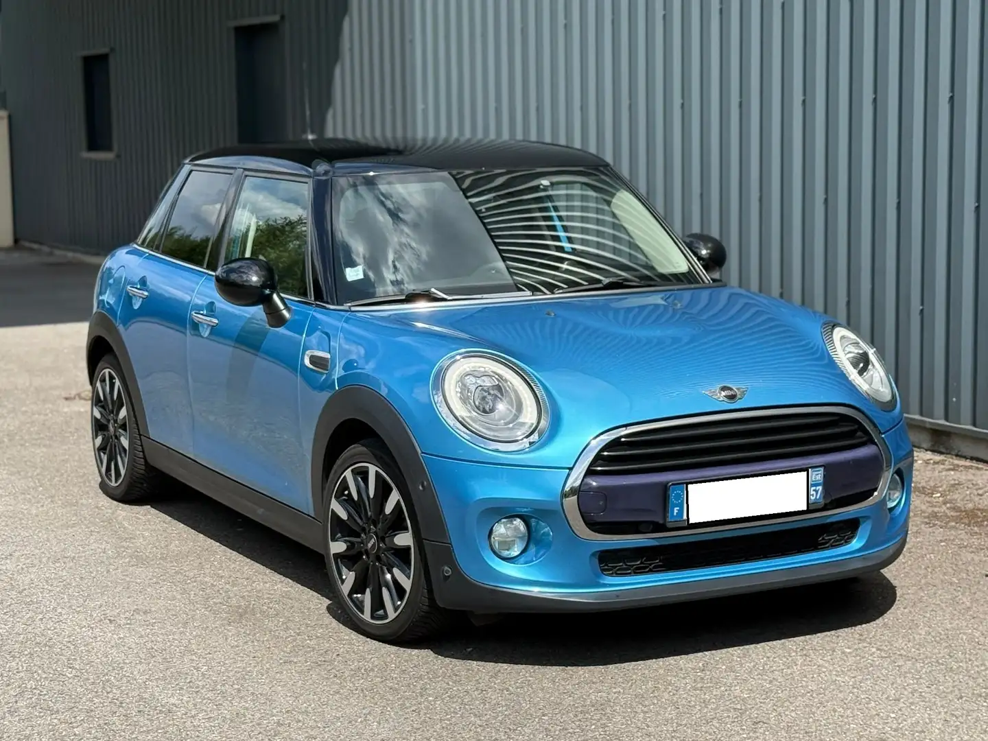 MINI Cooper Hatch 5 Portes Cooper 136 ch Finition Exquisite - 2