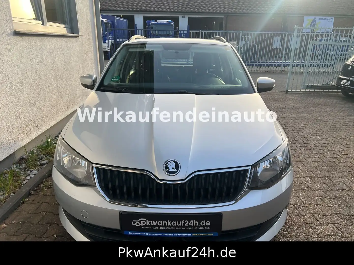 Skoda Fabia Combi Ambition*1Hand*SuperZustand* Silber - 1