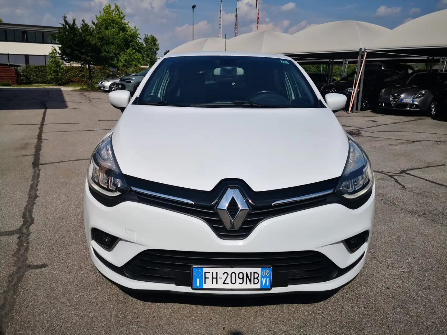 Renault Clio 1.5 dCi 90CV EDC S&S 5p. Energy Intens *AUTOMATIC* Weiß - 2