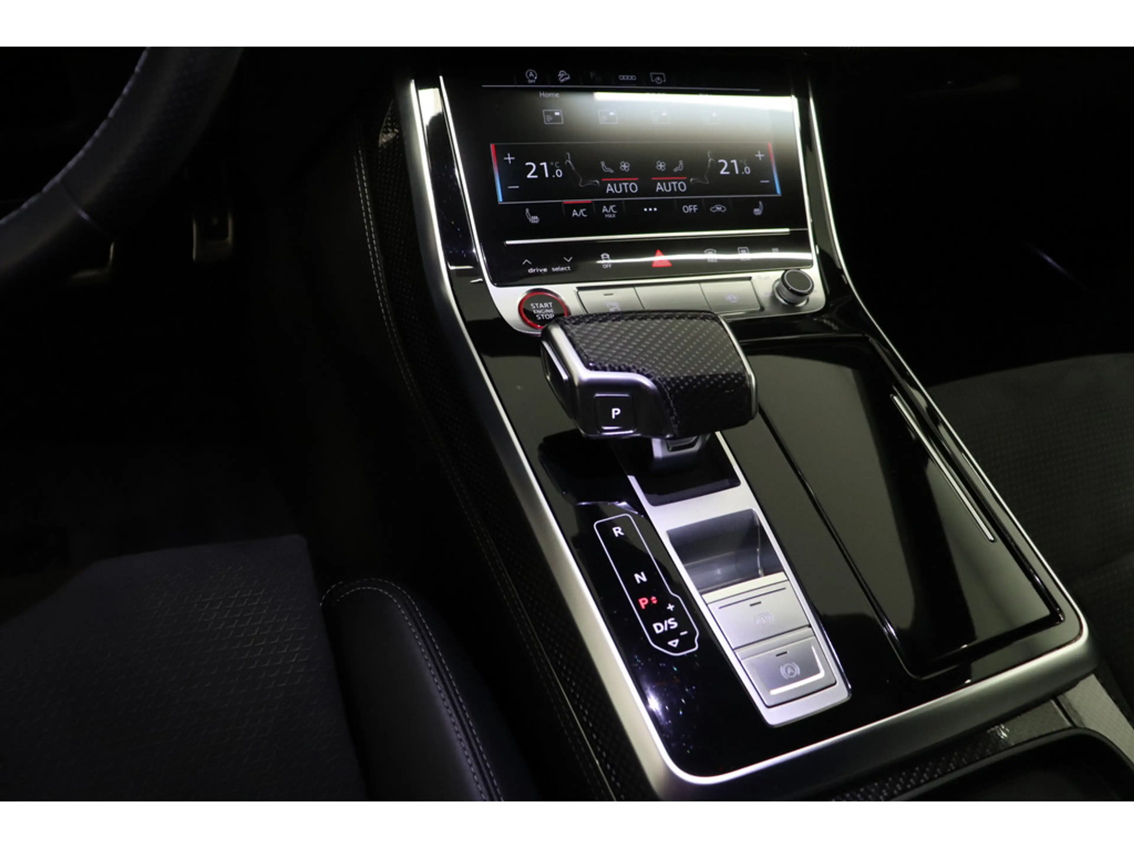 Audi SQ7 4.0 TFSI quattro competition plus Panorama Standheizung — photo 9