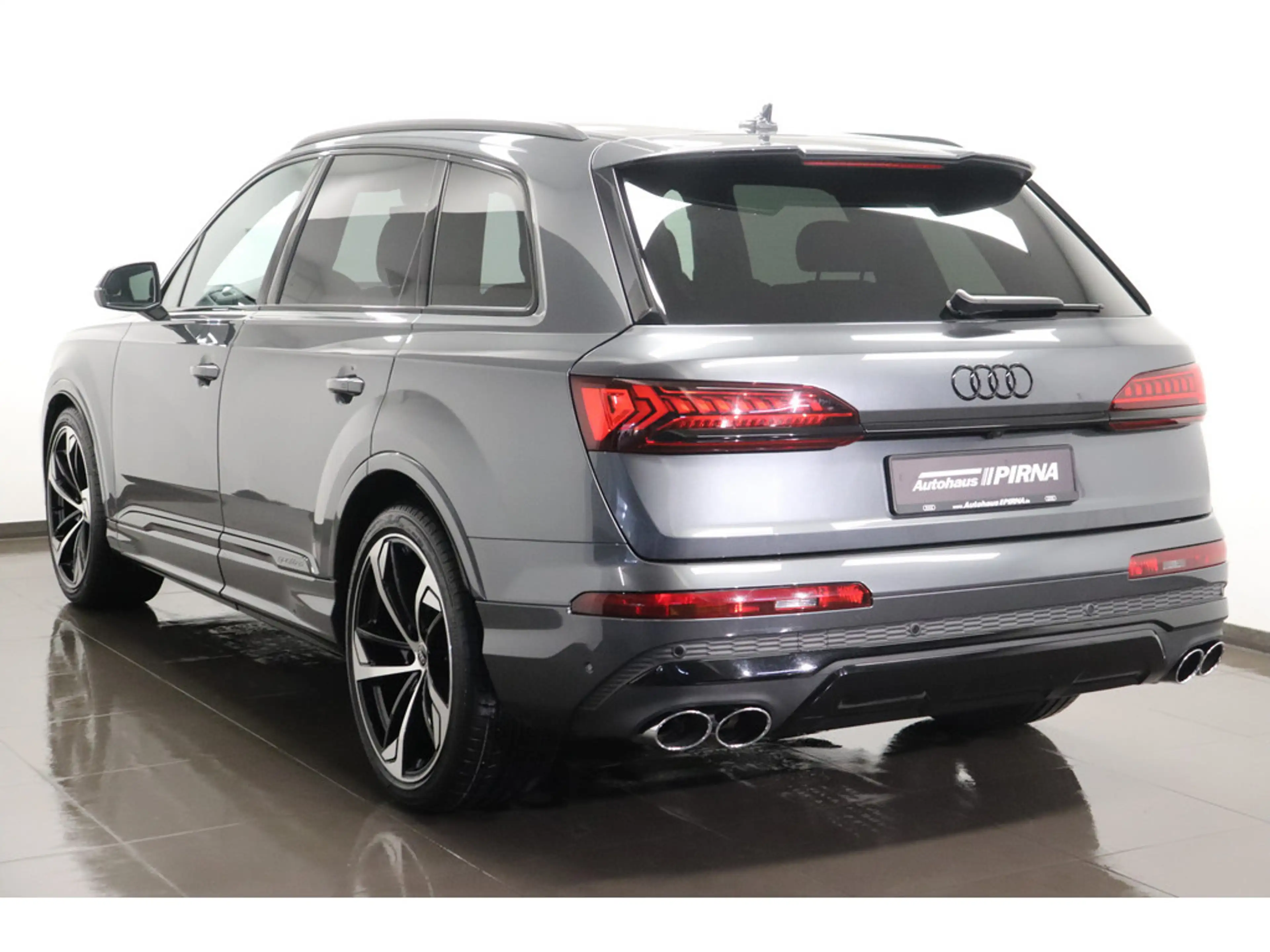 Audi SQ7 4.0 TFSI quattro competition plus Panorama Standheizung — photo 6