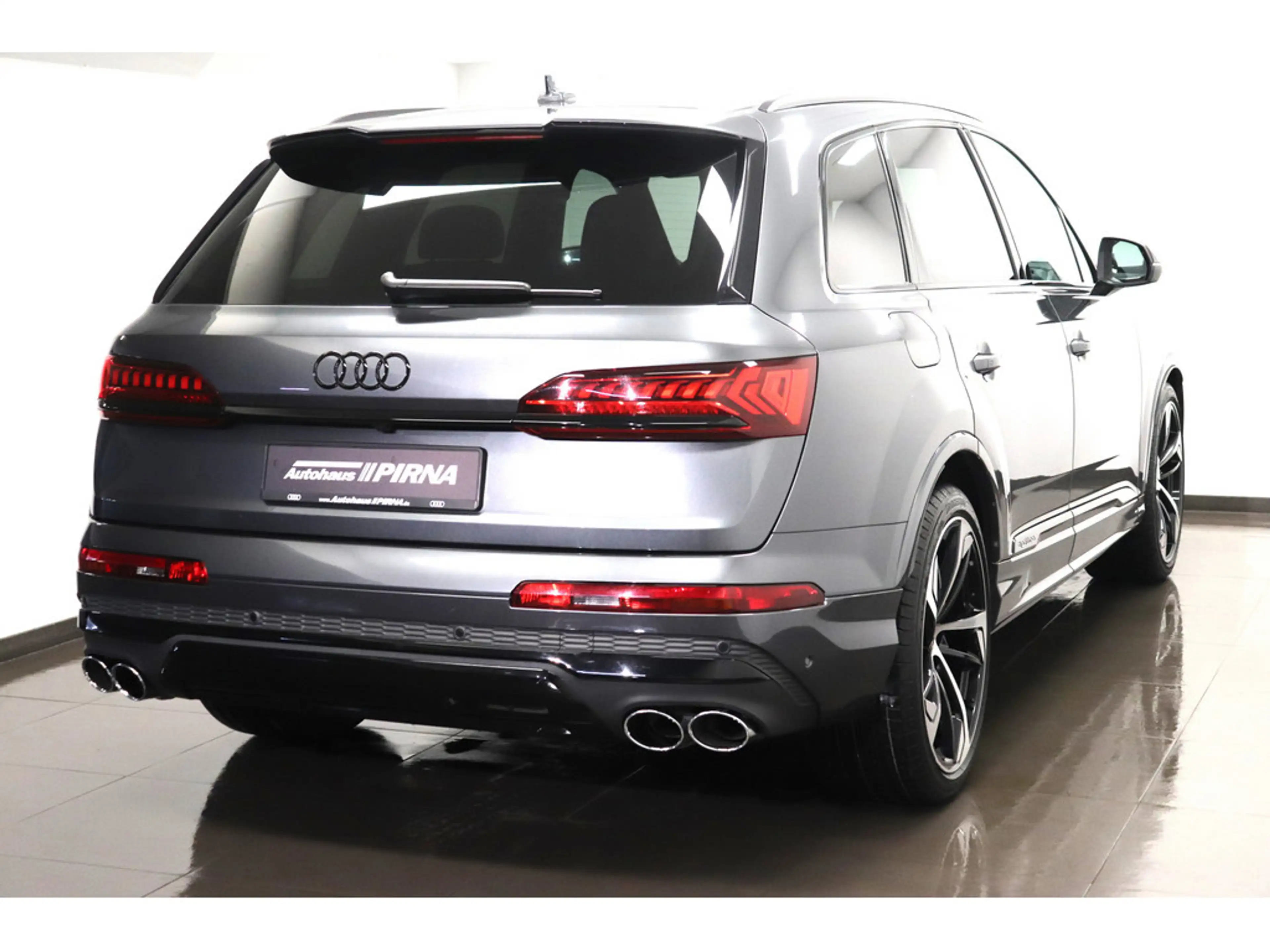Audi SQ7 4.0 TFSI quattro competition plus Panorama Standheizung — photo 5