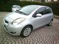 Toyota Yaris Yaris II 5p 1.0 Sol my10 Silber - thumbnail 1
