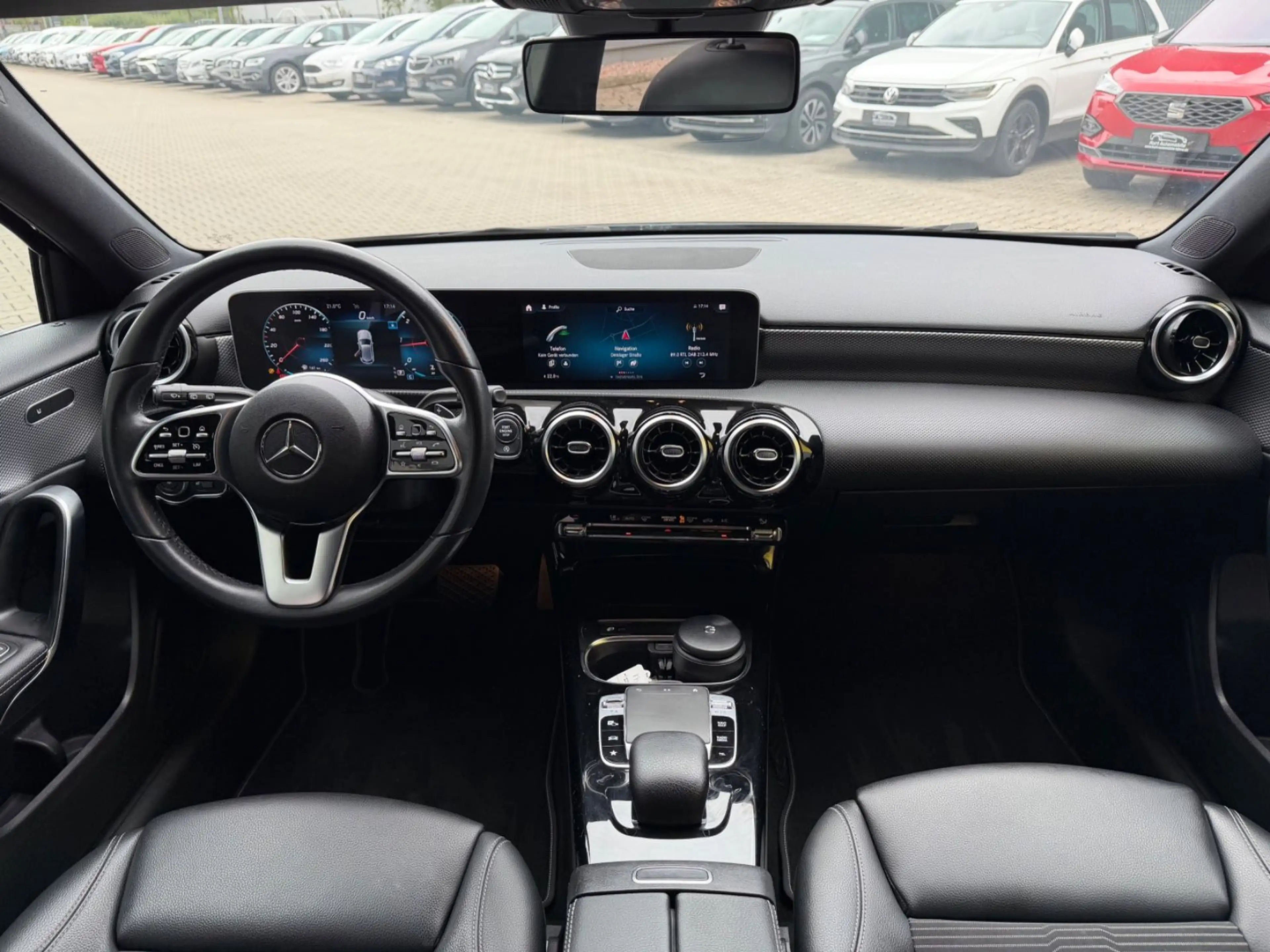 Mercedes-Benz A 200 d/AUTOMATIK/NAVI/CARPLAY/TEMPOMAT/TOUCH — photo 15