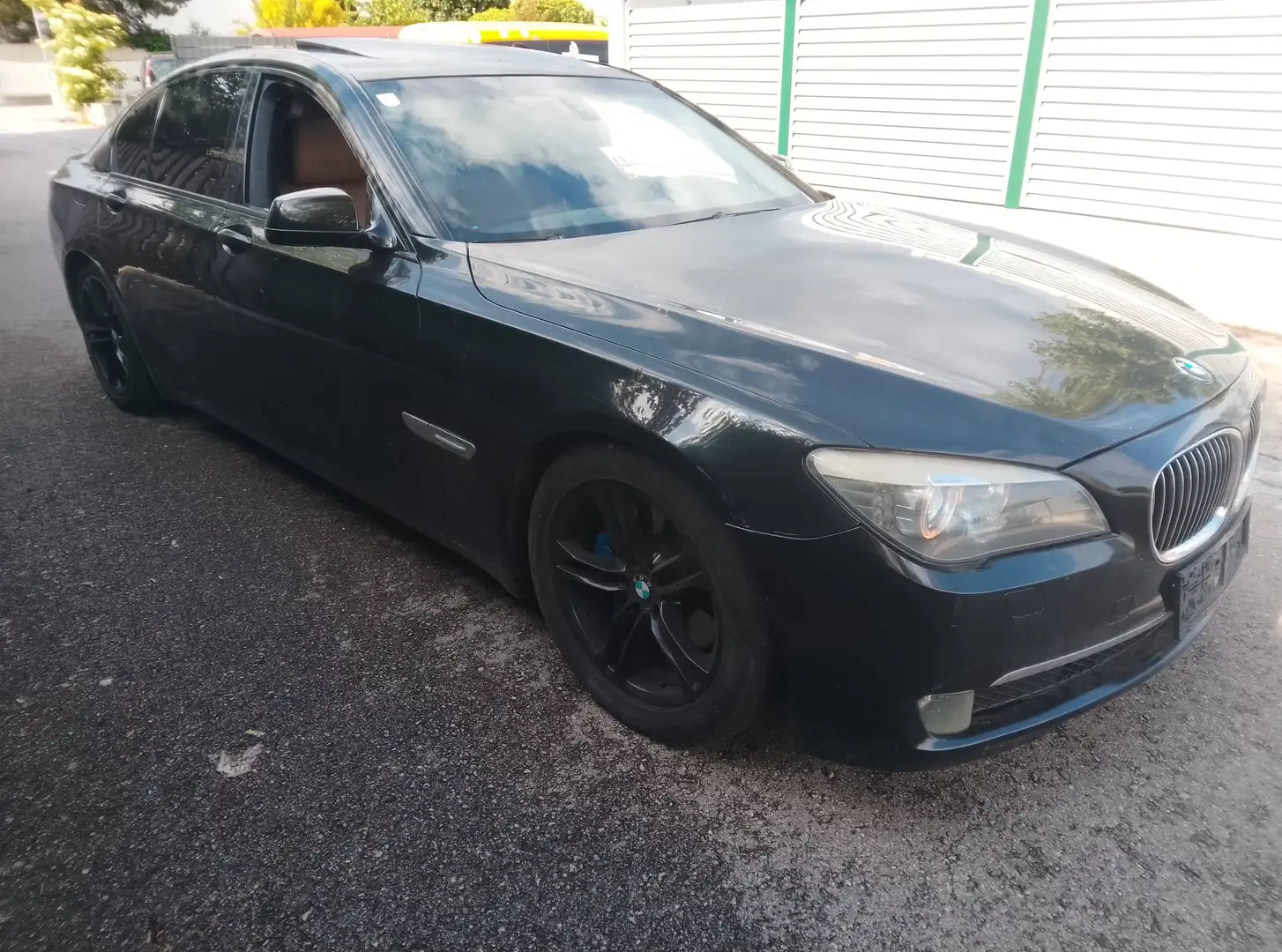 BMW 730 730Ld Aut. Schwarz - 2