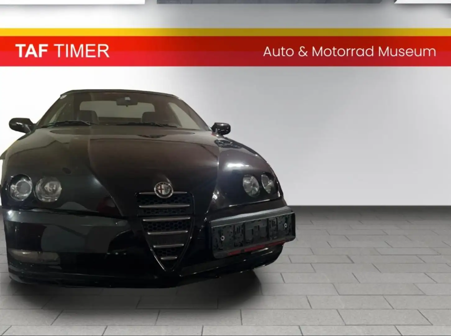 Alfa Romeo Spider 916 3.0 16V Q2 Noir - 1
