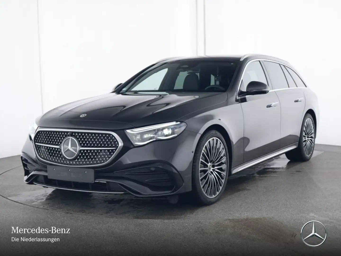 Mercedes-Benz E 220 d T 4M AMG 360° Stdhzg Pano Distr. AHK PTS Grau - 2