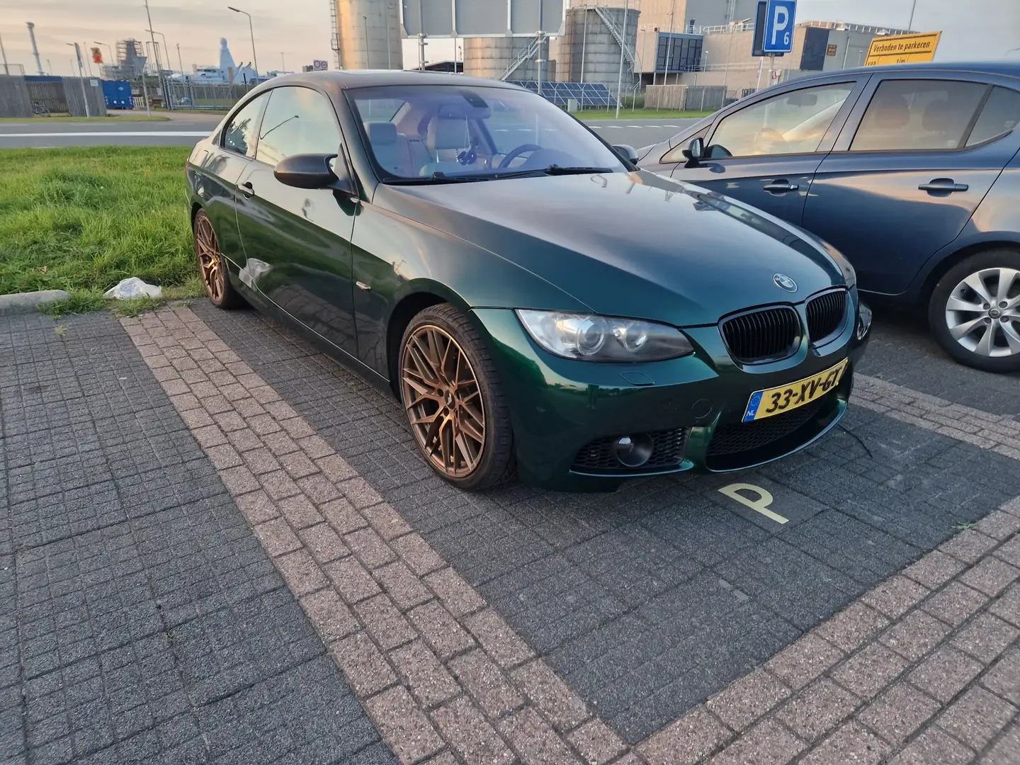 BMW 330 BMW E92 320i Executive Vert - 1
