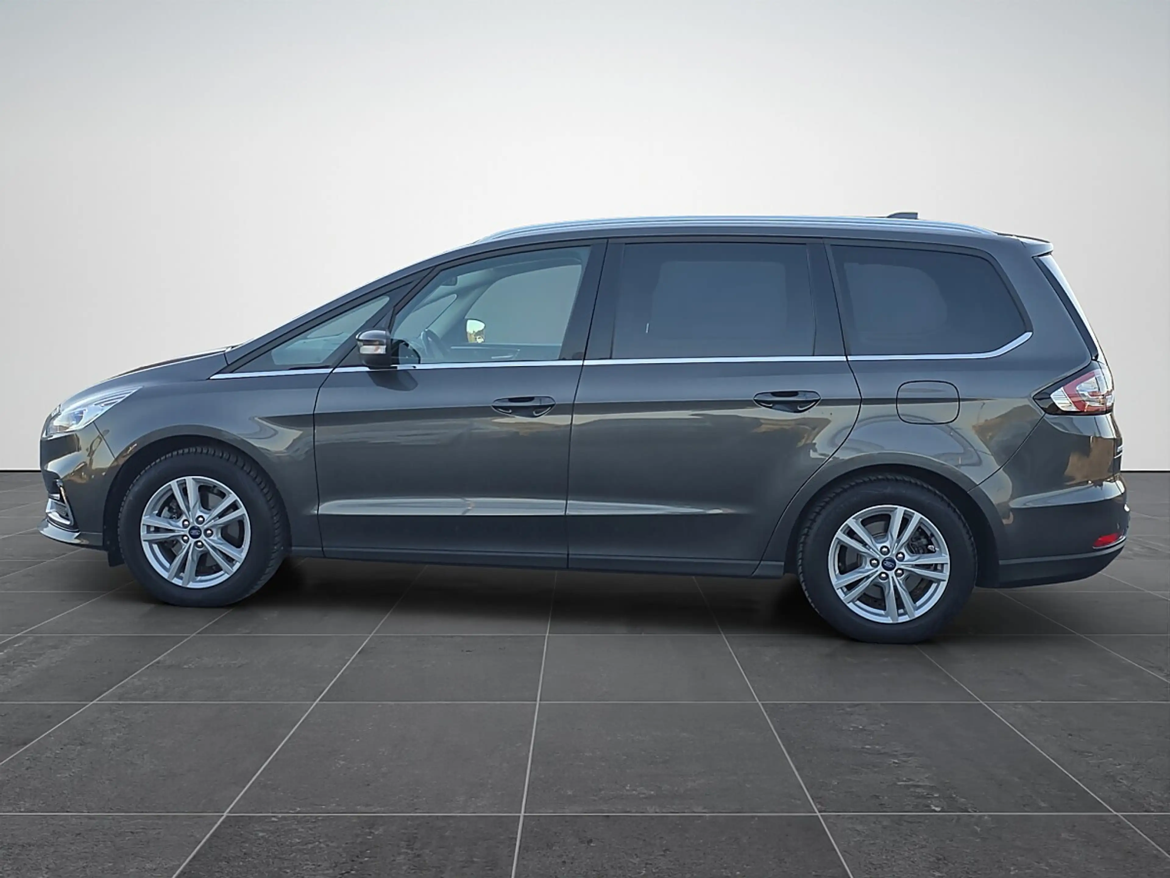 Ford Galaxy Titanium*7-Sitze!*LED*AHV*GARANTIE* — photo 6
