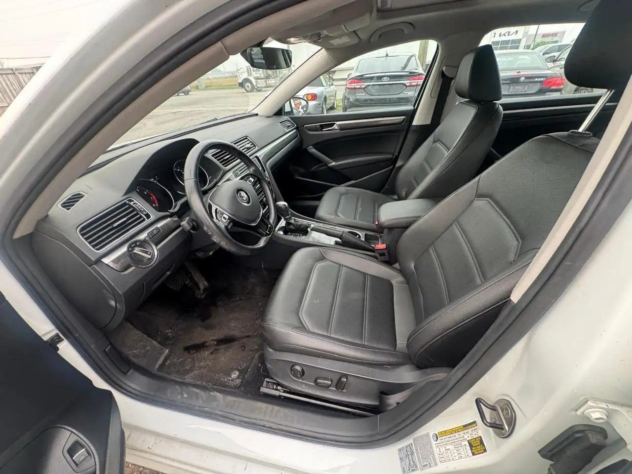 Volkswagen Passat снимка Volkswagen Passat