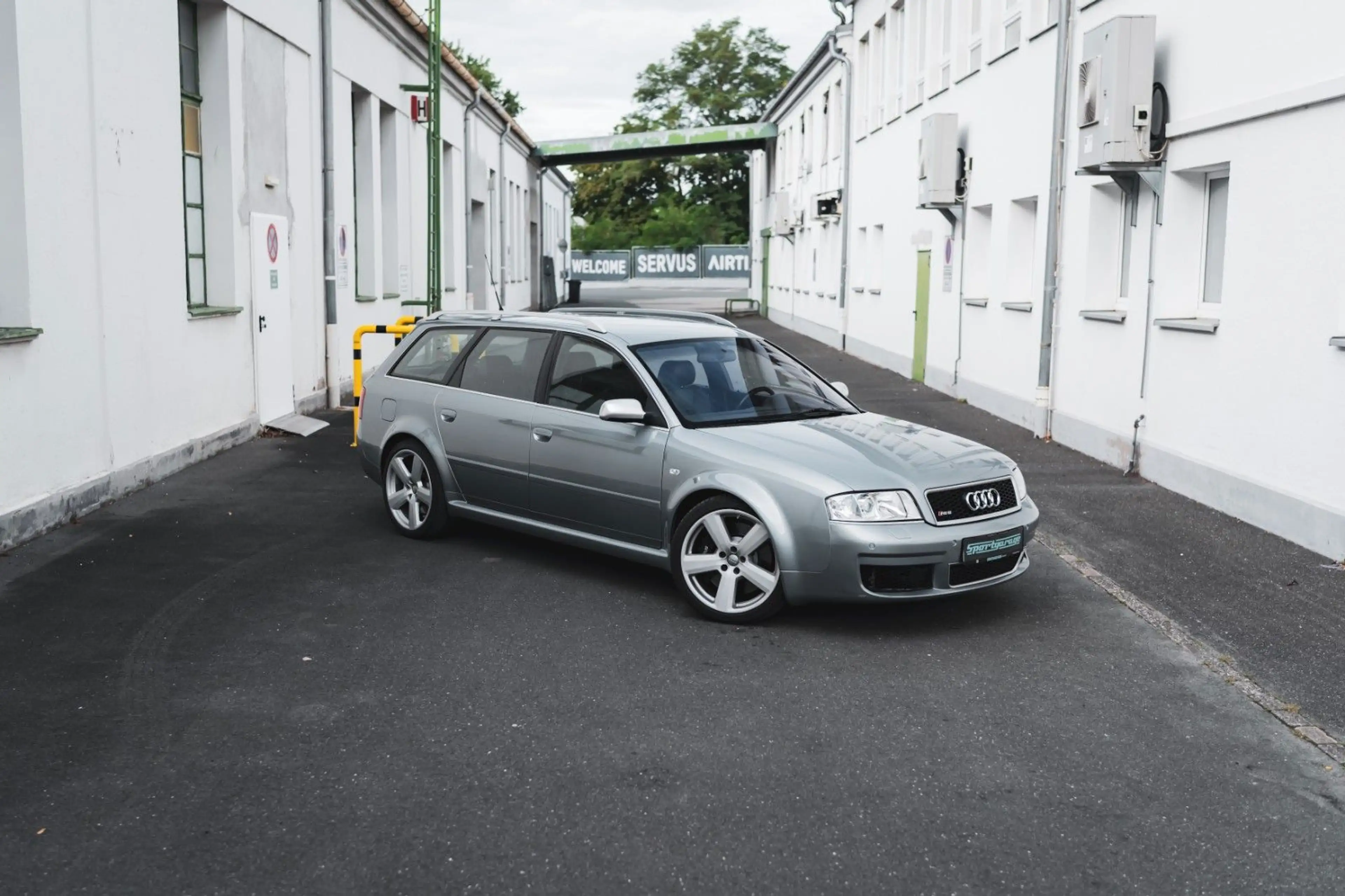 Audi RS6 4.2 Handschalter Quattro*über 60k investiert — photo 2