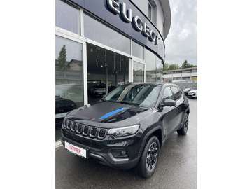 Trailhawk Plug-In Hybrid 4xe- ALLRAD