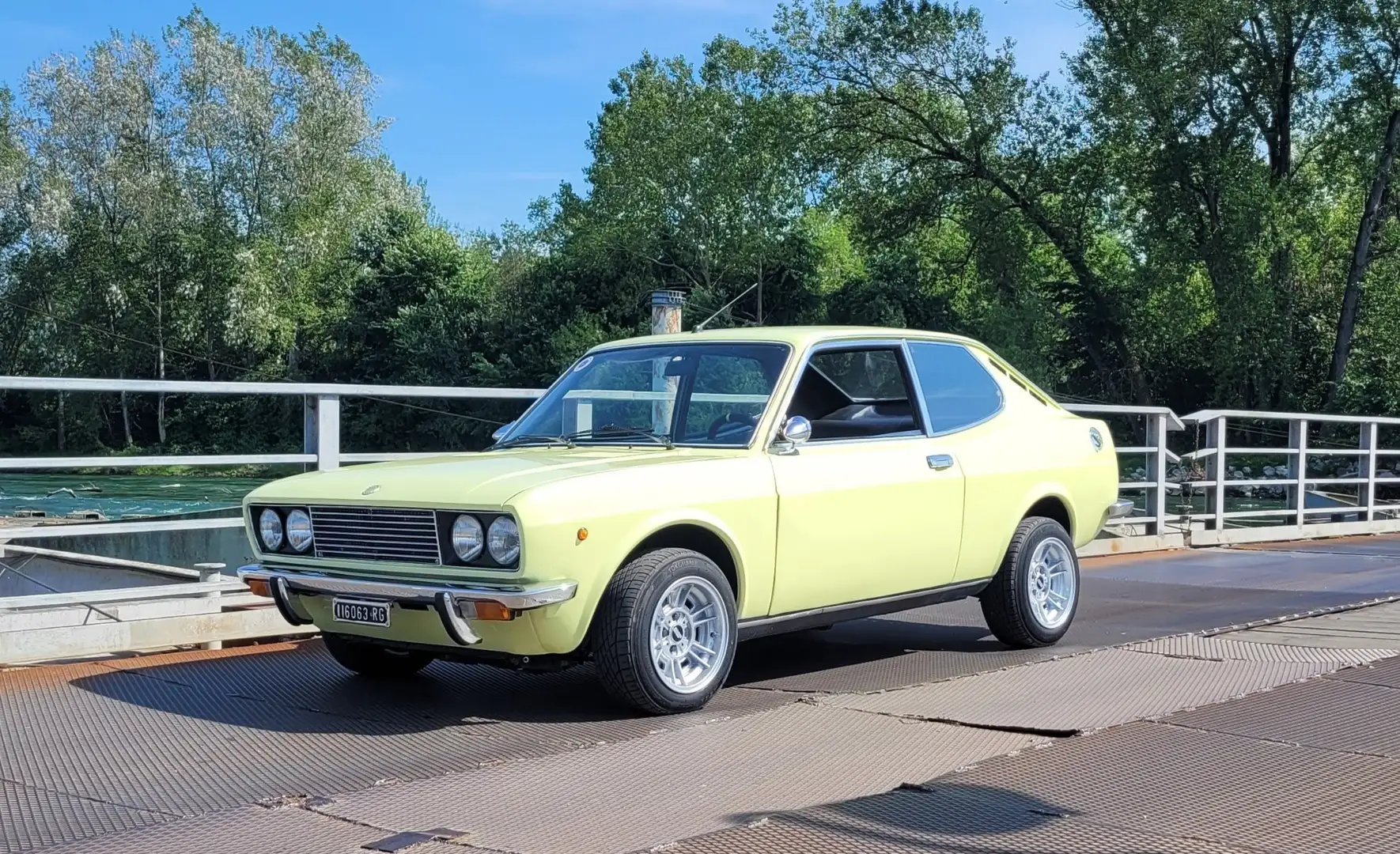 Fiat 128 sport lusso - 1