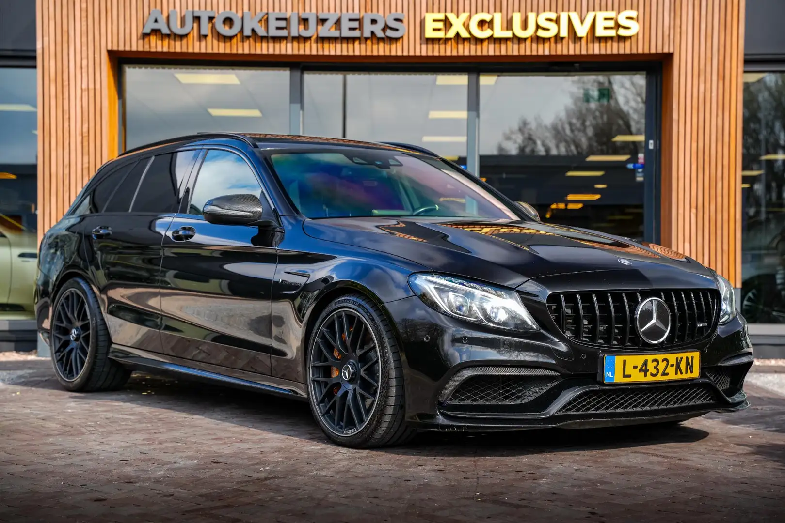 Mercedes-Benz C 63 AMG Estate S Burmester Panodak Keramisch Brabus Memory Noir - 1