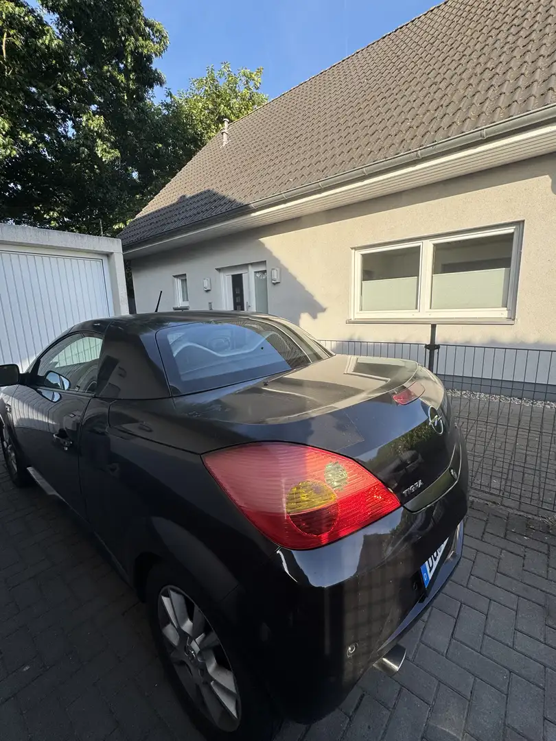 Opel Tigra Twin Top 1.8 Sport - 1