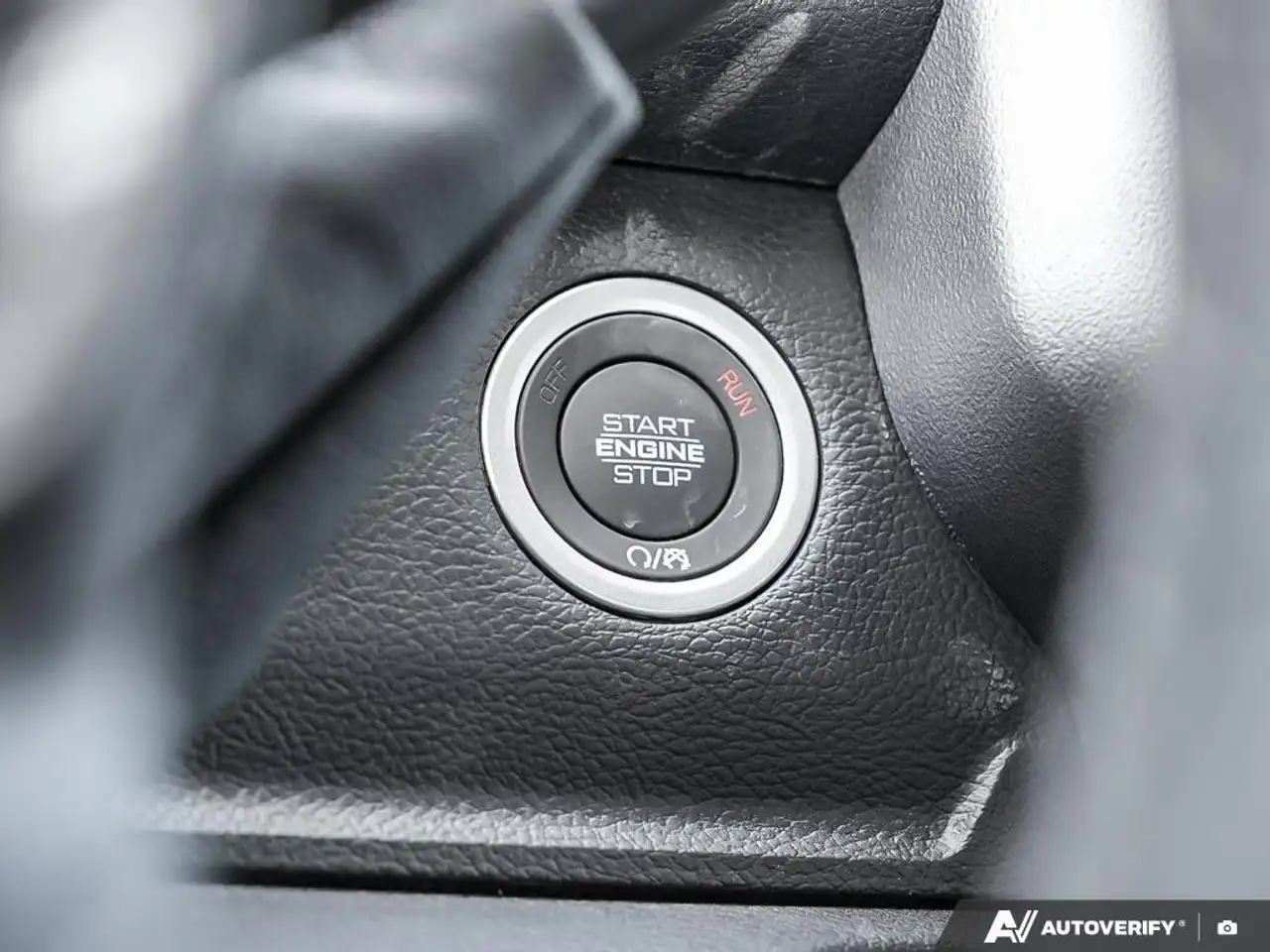 RAM 2500 снимка RAM 2500
