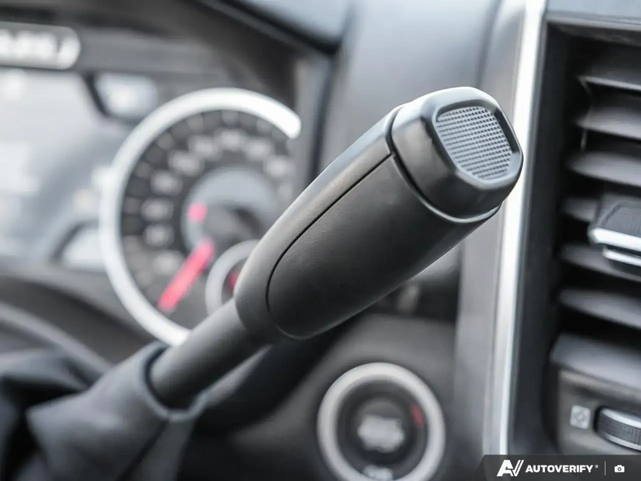 RAM 2500 снимка RAM 2500