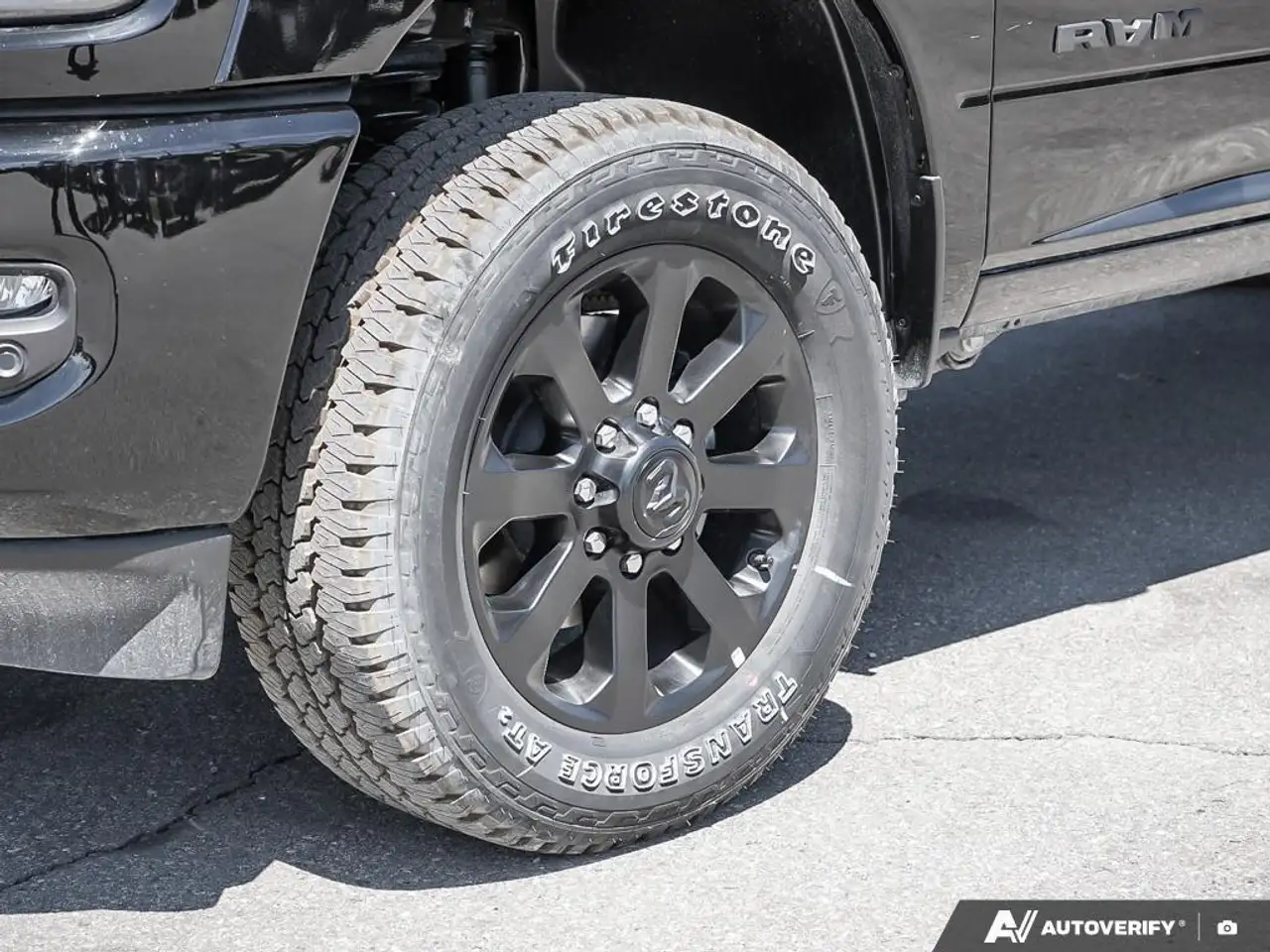 RAM 2500 снимка RAM 2500