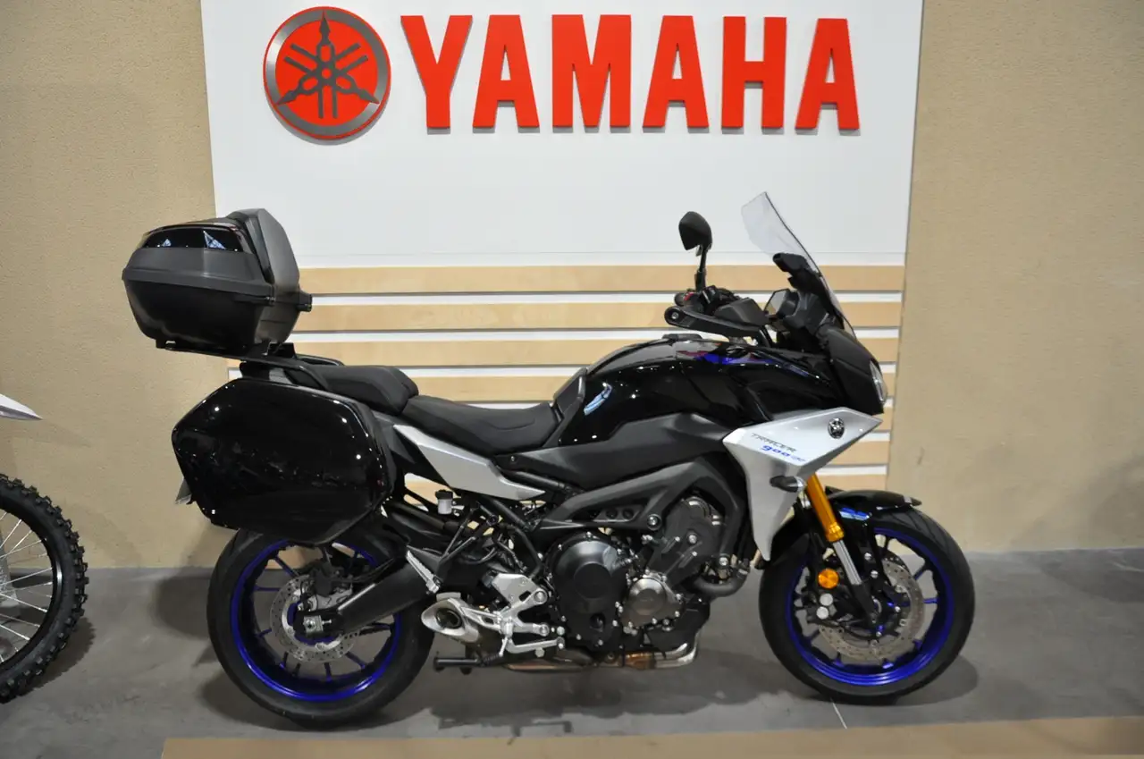 Yamaha Tracer 900