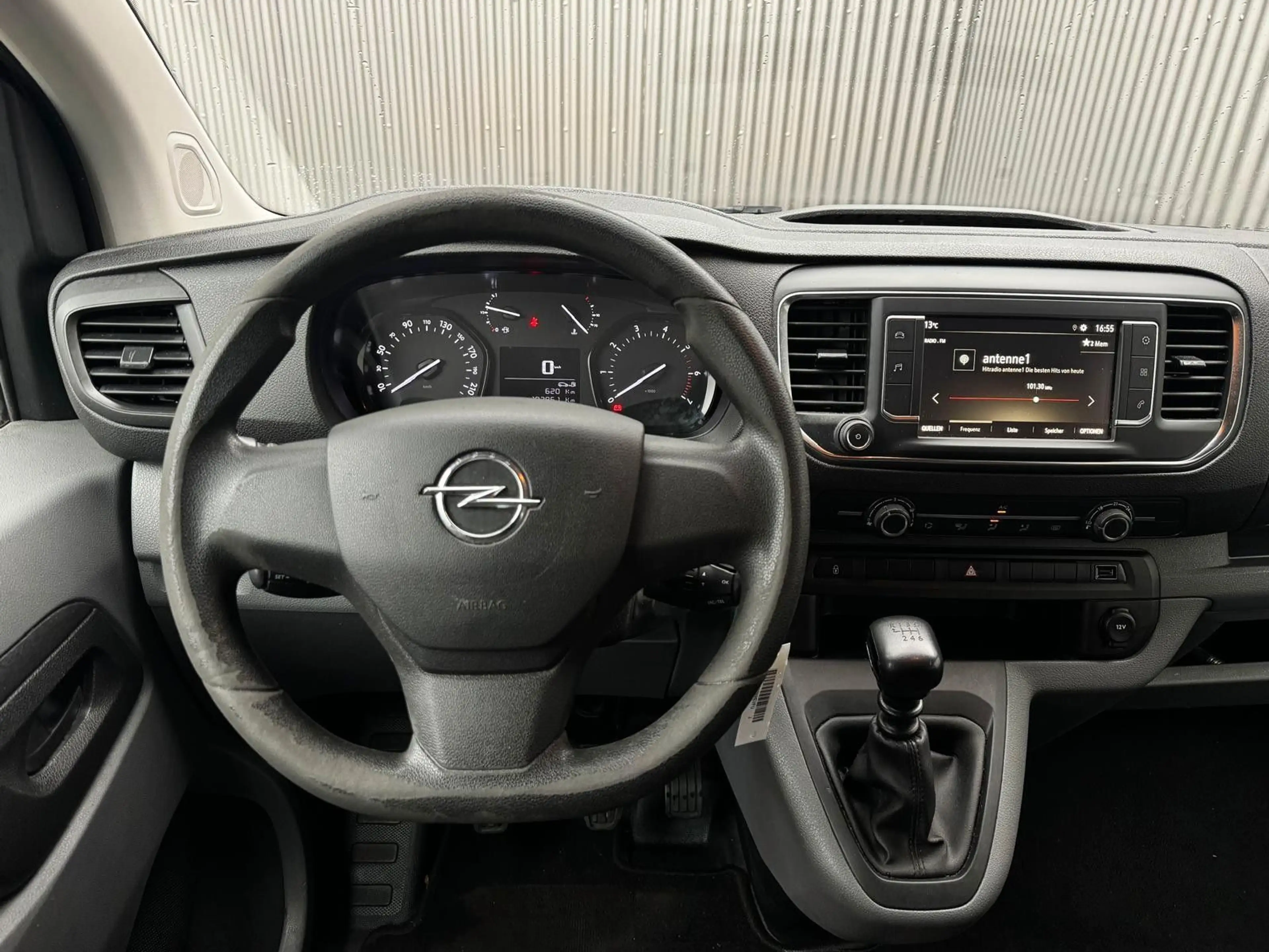Opel Vivaro Kombi L3 Tempomat 1.Hand — photo 12