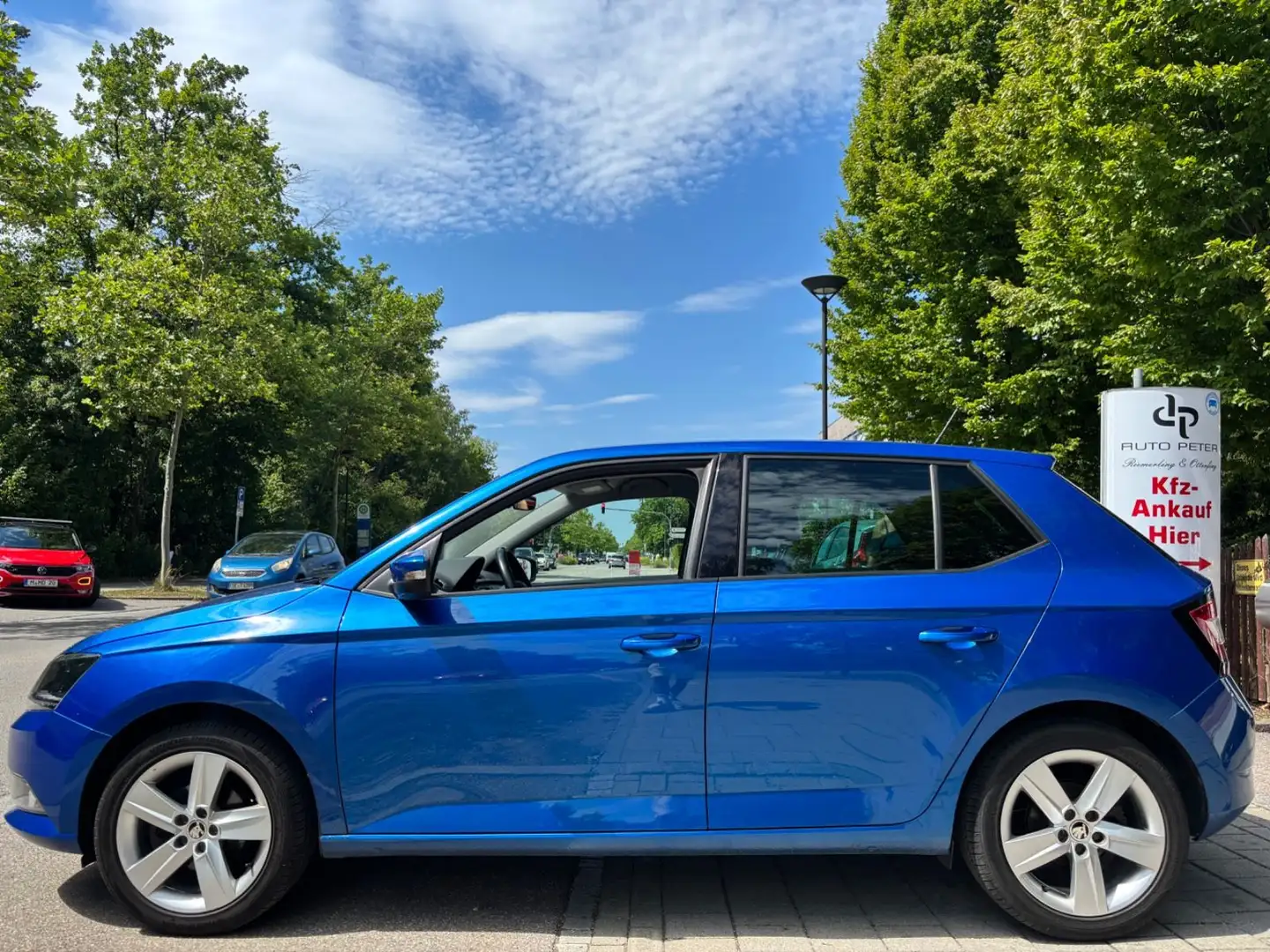 Skoda Fabia Style *Apple-CarPlay*TÜV*KLIMA* Bleu - 2