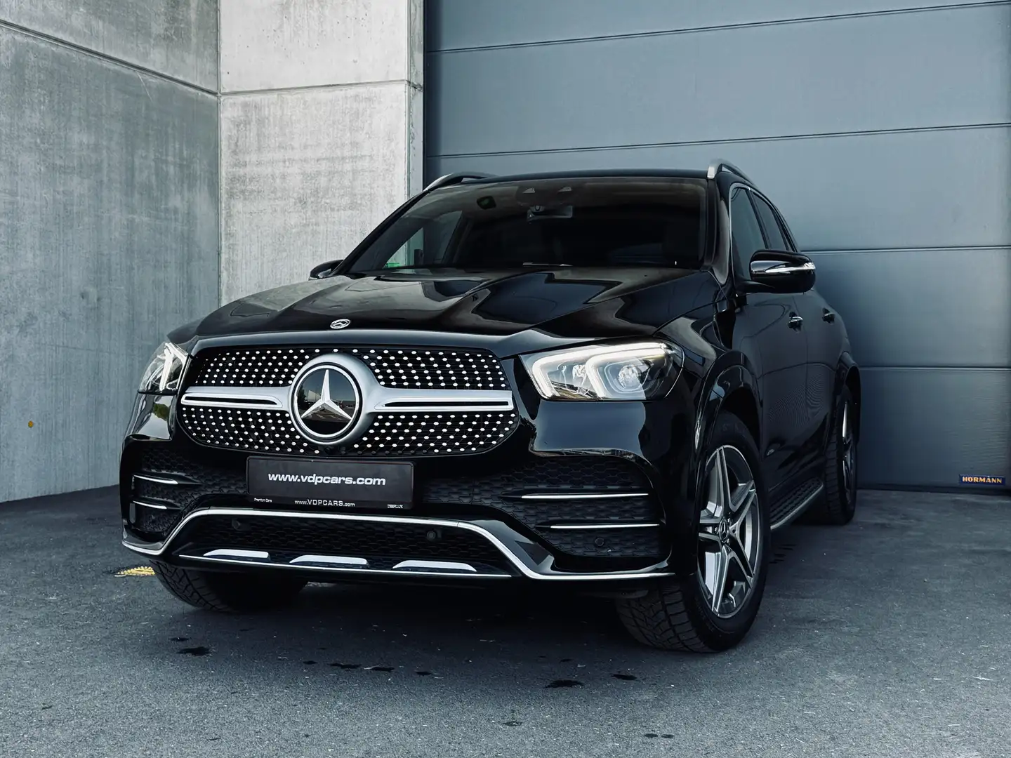 Mercedes-Benz GLE 350 de AMG DISTRONIC 360 SIDESTEPS LED LEDER Nero - 2