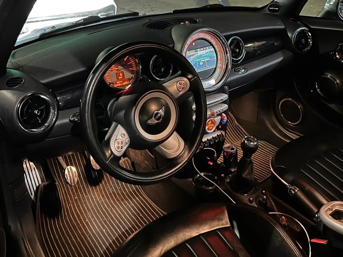 MINI Cooper S r56 Noir - 2