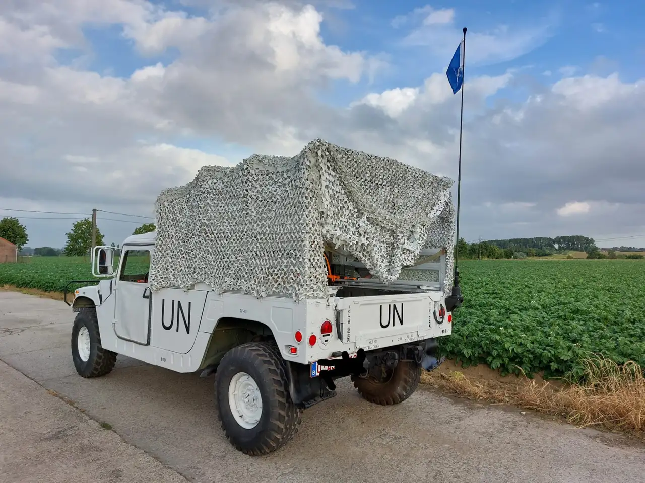 HUMMER H1 AM GENERAL - M998 - HUMVEE - HMMWV - 6.2 - V8 - 1989 - RIJBEWIJS B, foto 4