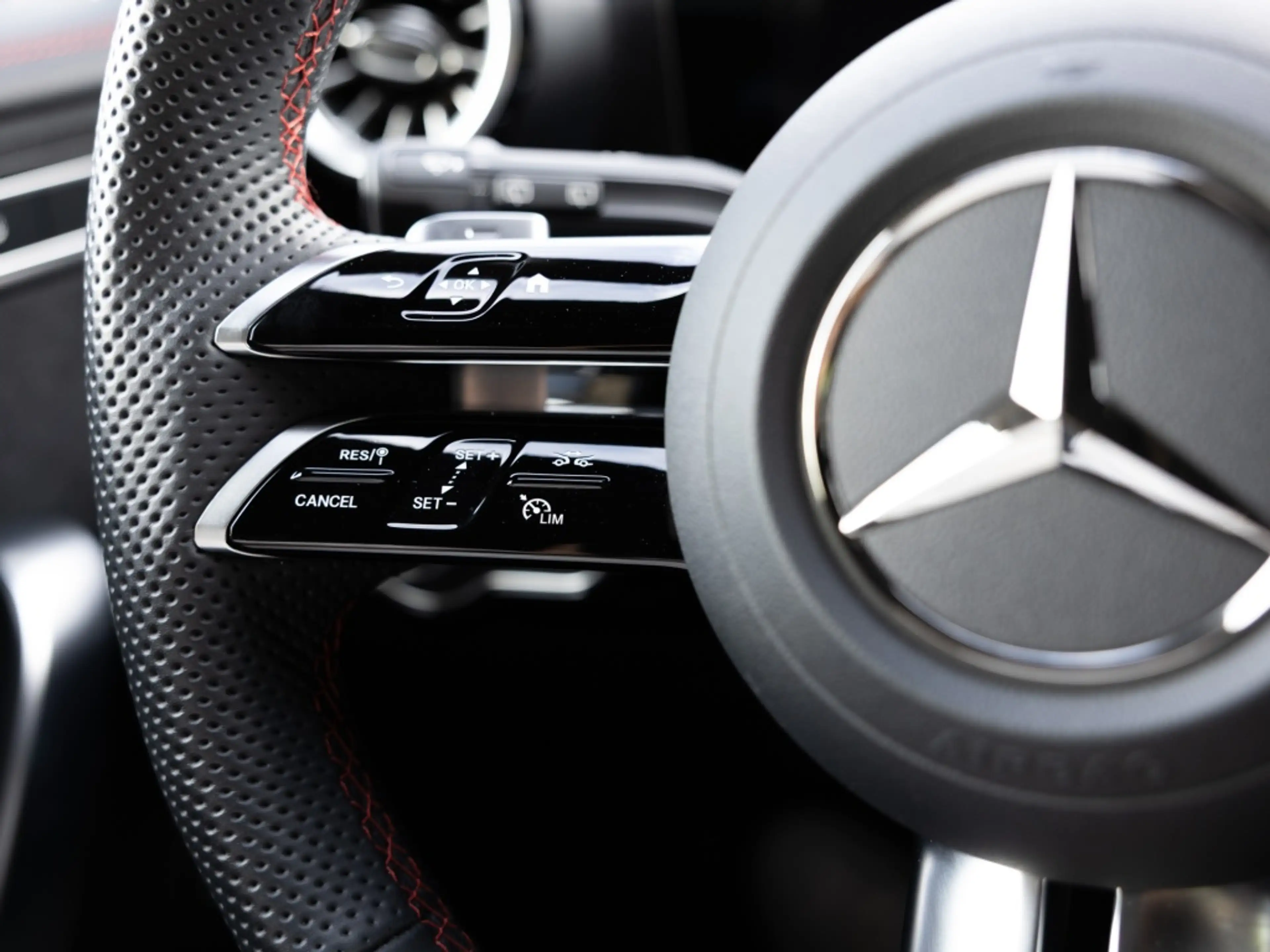 Mercedes-Benz CLA 250 e SB , AMG BURM DISTR KAMERA SPUR STANDH — photo 13