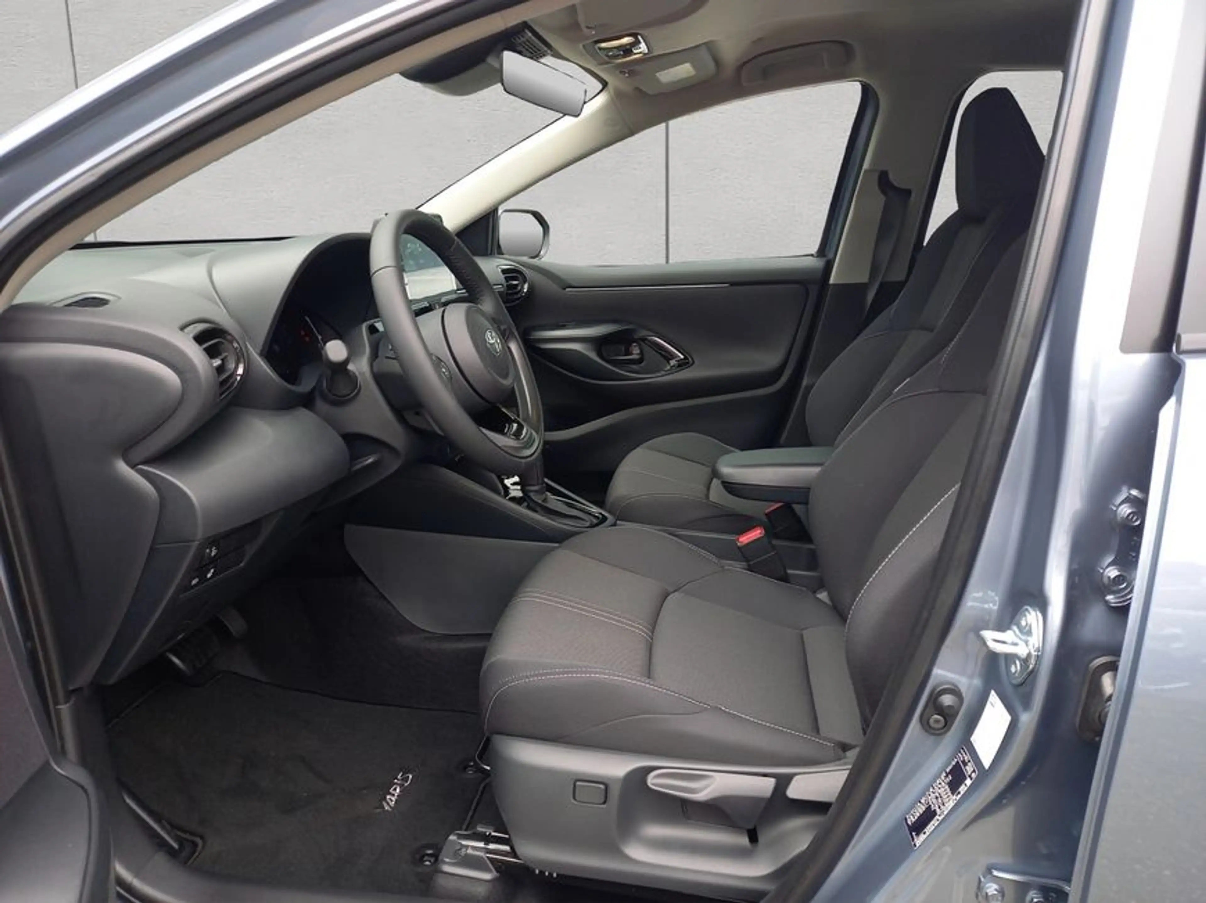 Toyota Yaris Hybrid 116 1.5 VVT-i Teamplayer 68 kW, 5-tür — photo 10