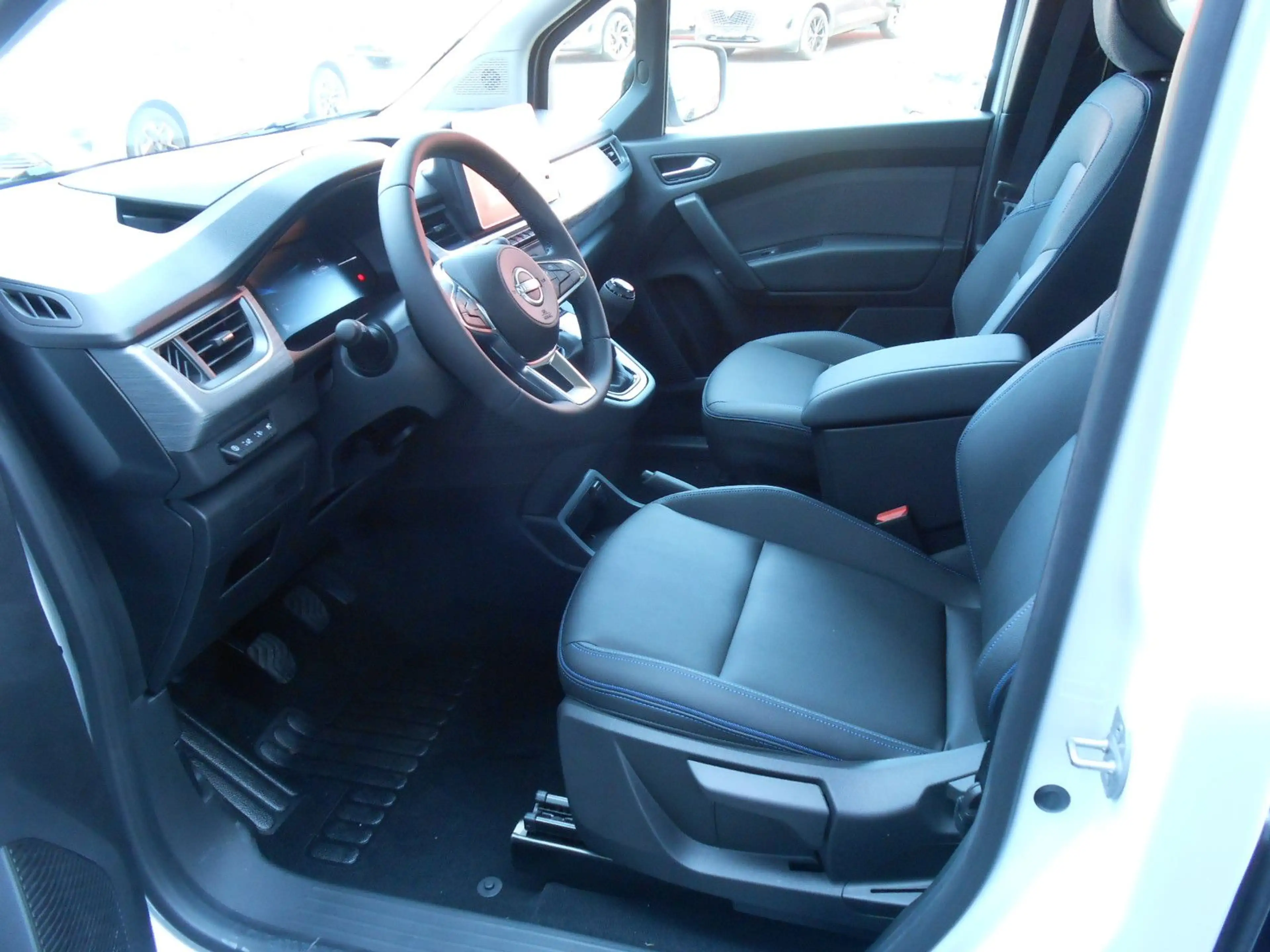 Nissan Townstar Kombi L1 Tekna — photo 10