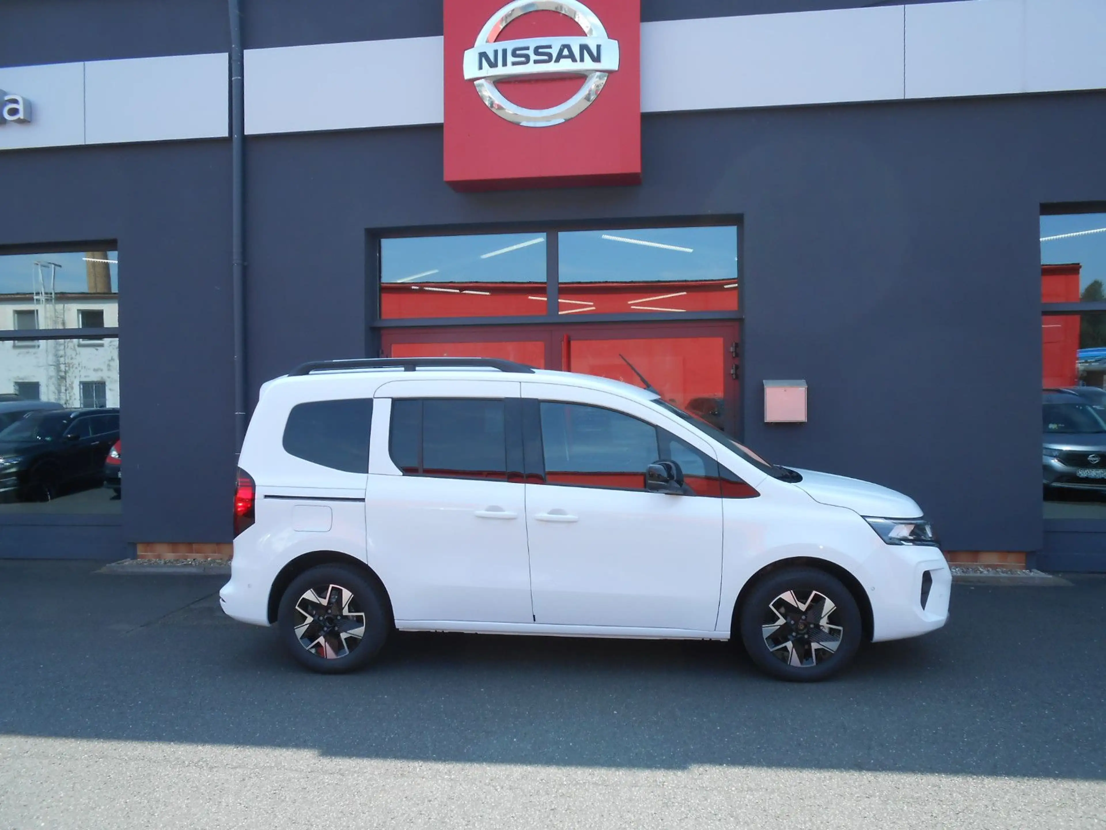 Nissan Townstar Kombi L1 Tekna — photo 8